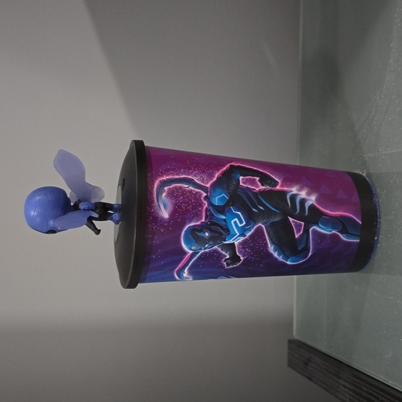Blue Beetle Movie Theater Exclusive Cup Topper With 40z Cup DCComics - Picture 2 of 10